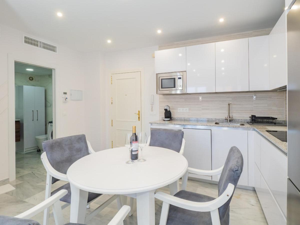 Cubo'S Apartamento Atocha With Optional Parking Málaga Eksteriør billede