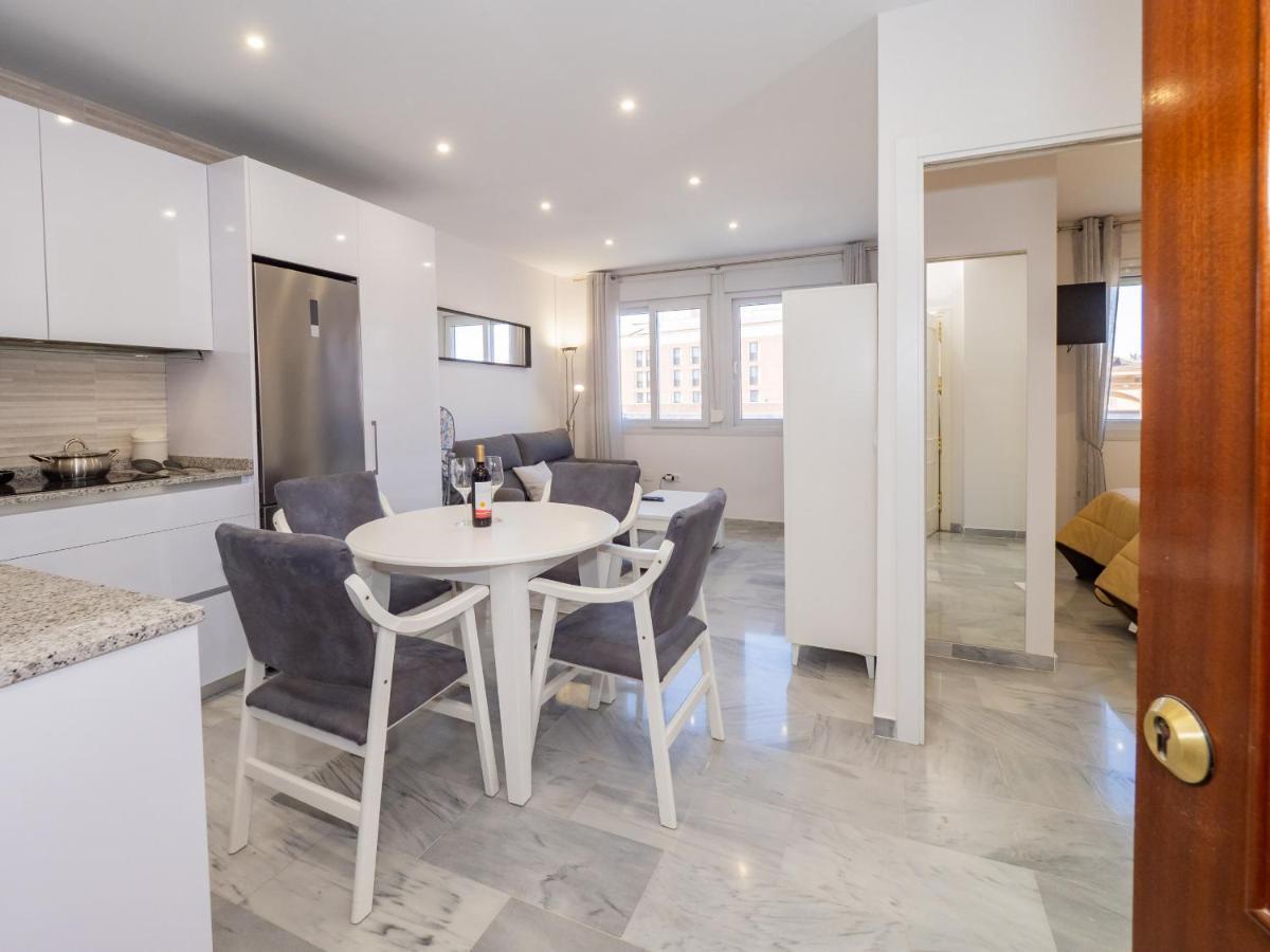 Cubo'S Apartamento Atocha With Optional Parking Málaga Eksteriør billede