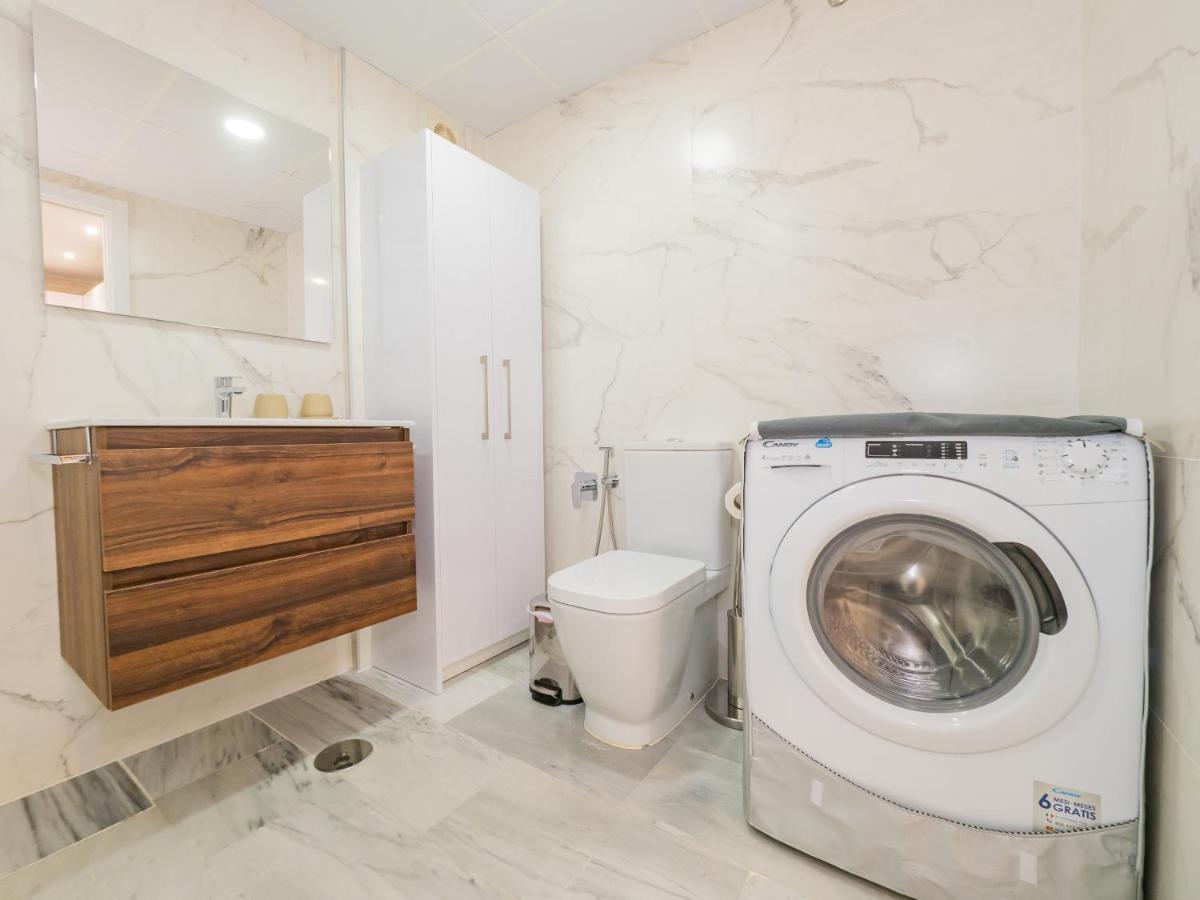 Cubo'S Apartamento Atocha With Optional Parking Málaga Eksteriør billede
